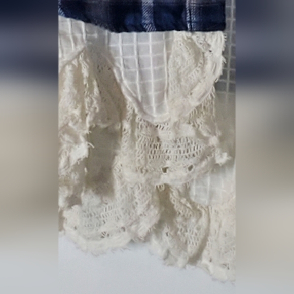 BDG luxury feel flannel withlace petticoat underlay pearl snaps oversized xsmall - Picture 4 of 6